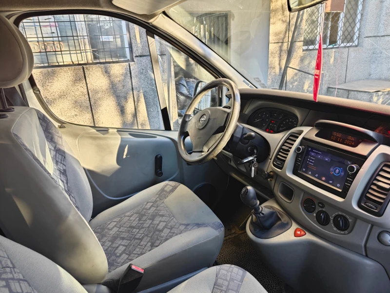 Opel Vivaro 1.9CDTI, снимка 5 - Бусове и автобуси - 47816712