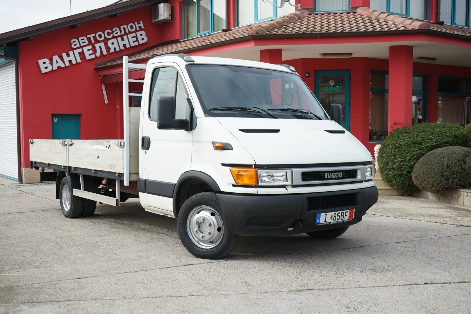 Iveco Daily 2.8HPI* 35c13 - изображение 2