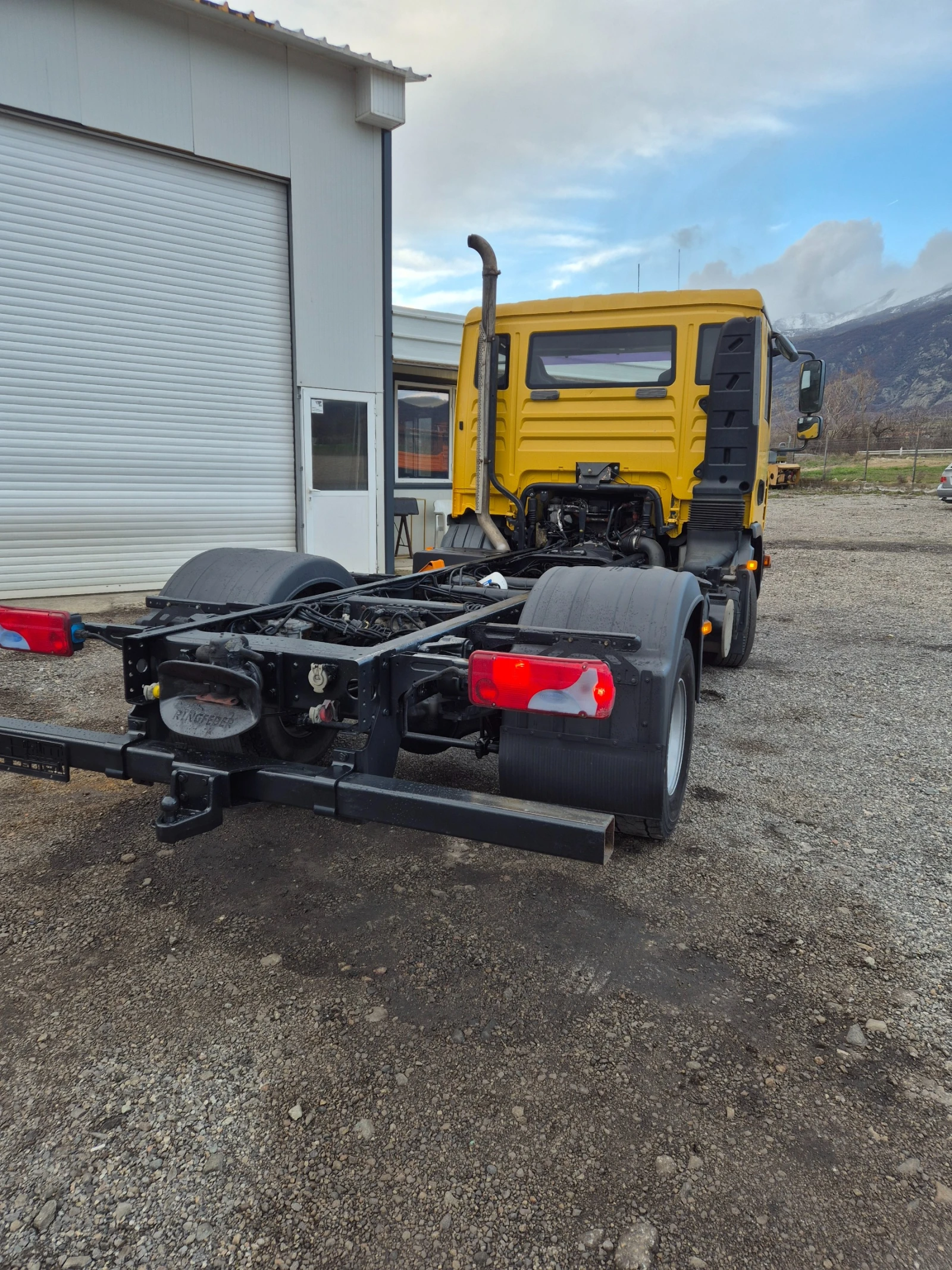 Man Tgl 12.210 - изображение 7