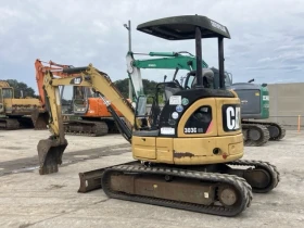 Багер Cat 303CCR * ОЧАКВАН 22.12.2026!!!, снимка 3