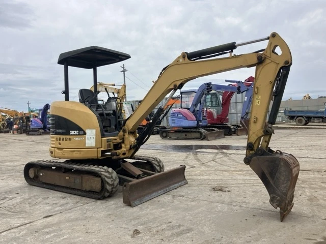 Багер Cat 303CCR * ОЧАКВАН 22.12.2026!!!, снимка 2 - Индустриална техника - 56004349