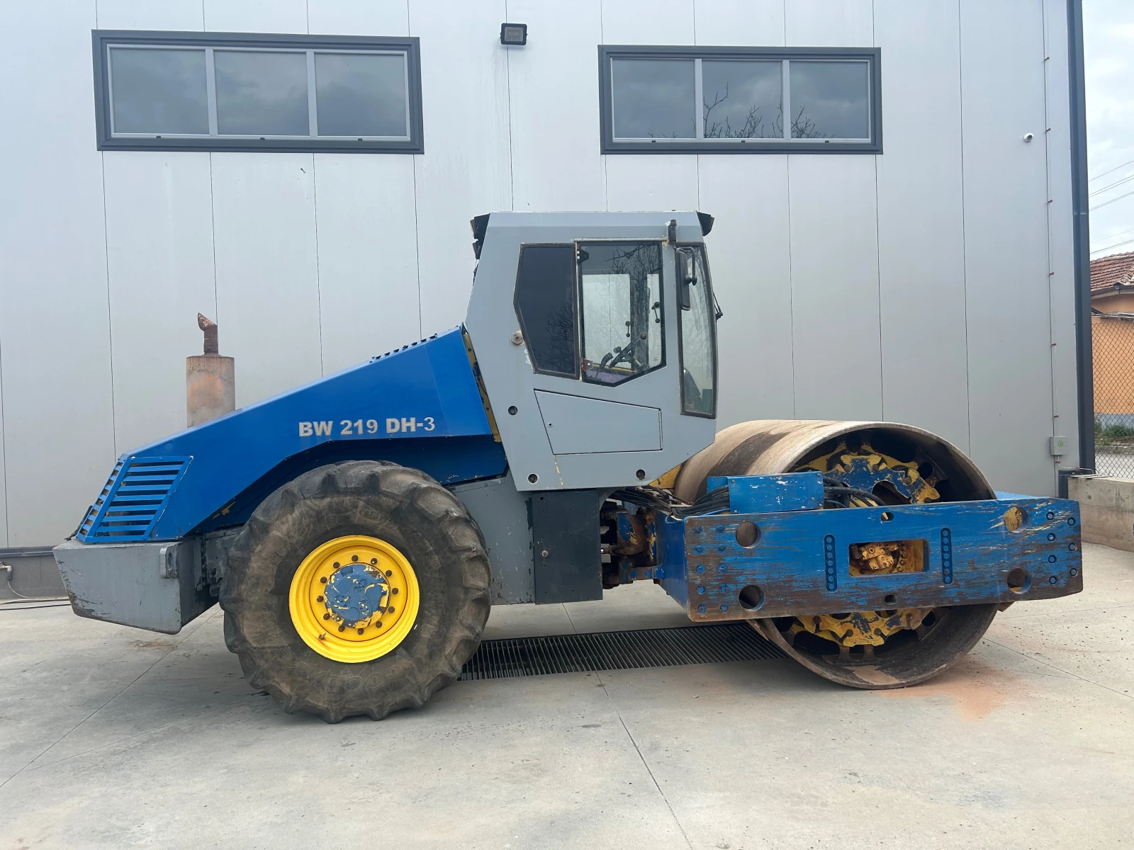 Валяк BOMAG 219 - изображение 5