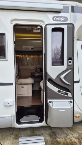 Кемпер Laika Ecovip 309S, снимка 6