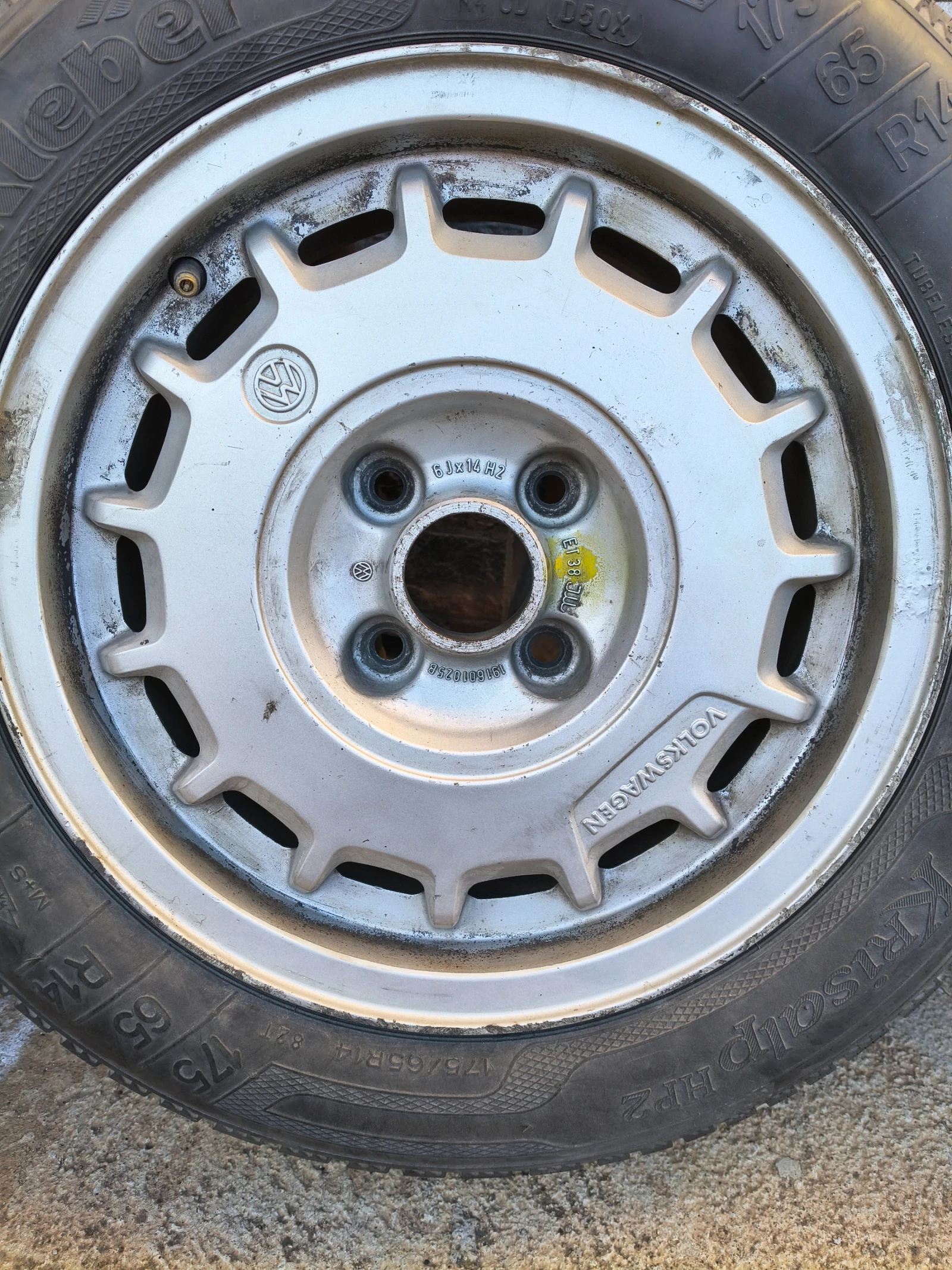 Джанти, снимка 2 - Гуми и джанти - 53895171