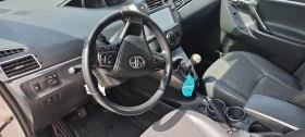 Toyota Corolla verso 1, 6D, снимка 12