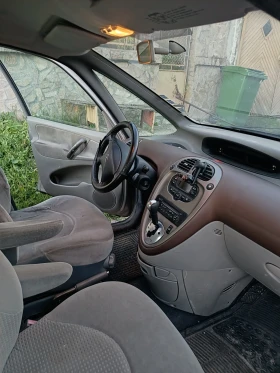 Citroen Xsara picasso - 590 € / 1153.94 лв. - 24920682 9