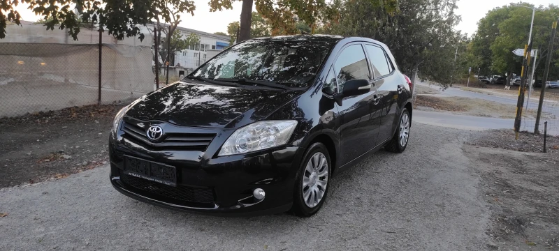 Toyota Auris 2.0D4D FACE 126PS , снимка 2 - Автомобили и джипове - 47004793