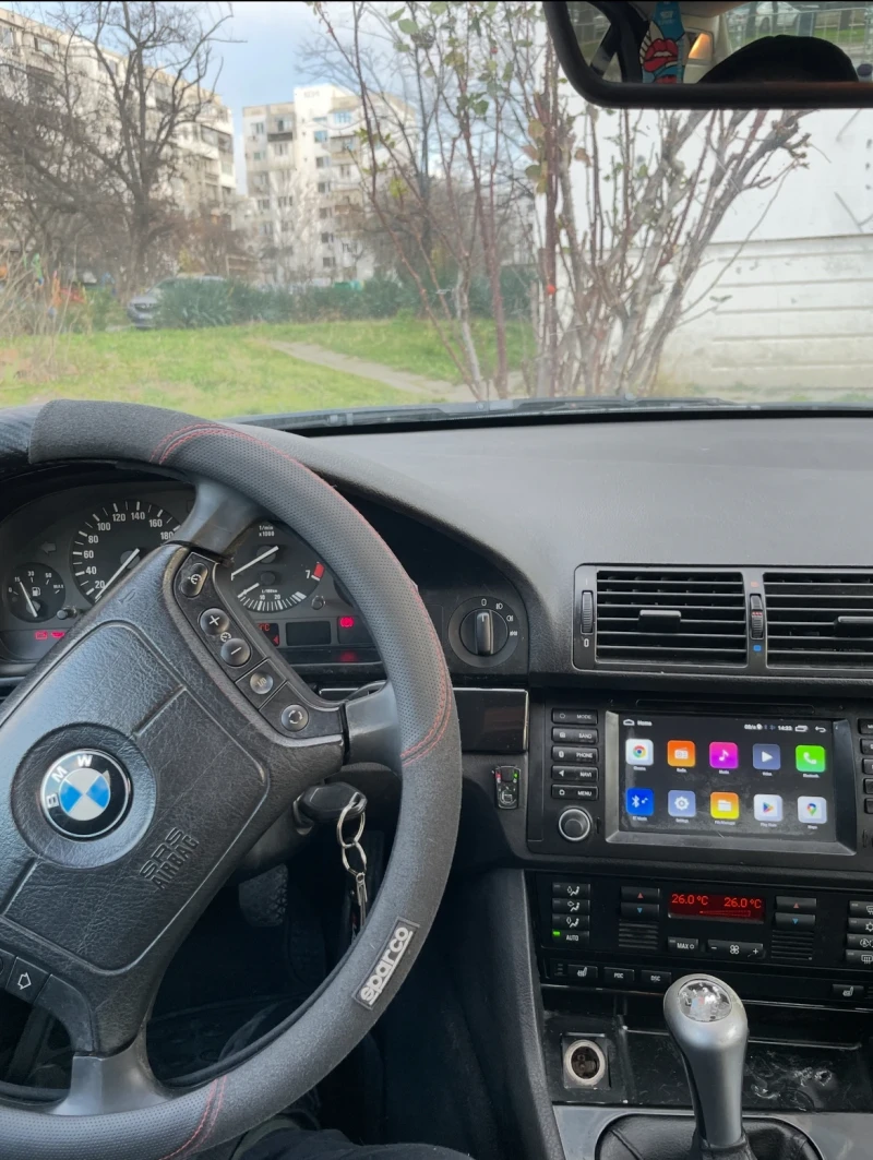 BMW 520 2.2, снимка 7 - Автомобили и джипове - 48443050