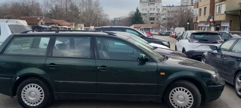 VW Passat, снимка 1 - Автомобили и джипове - 48813968