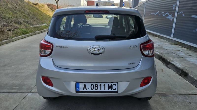 Hyundai I10 1.2 Automatic, снимка 4 - Автомобили и джипове - 49324546