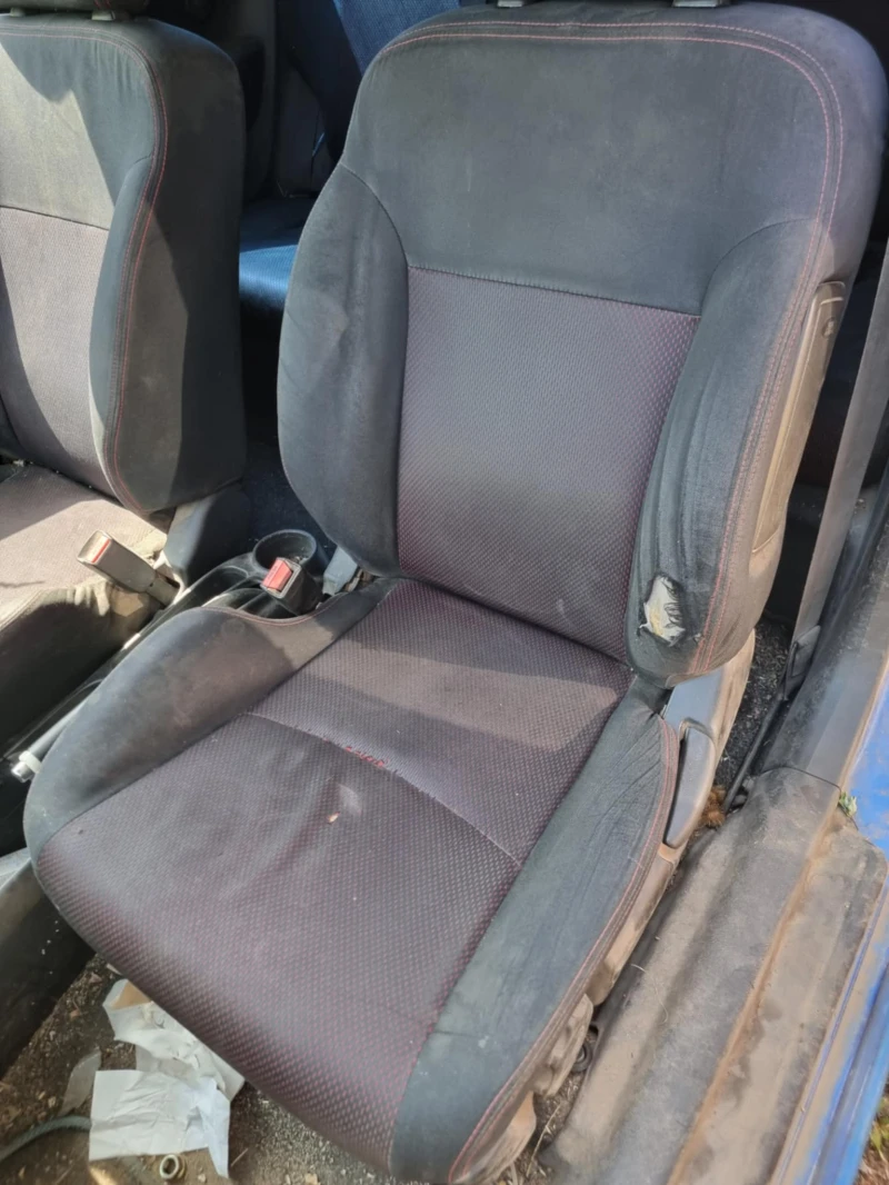 Honda Civic 1.6 16V Фейс/1.7CDTI, снимка 7 - Автомобили и джипове - 51899563