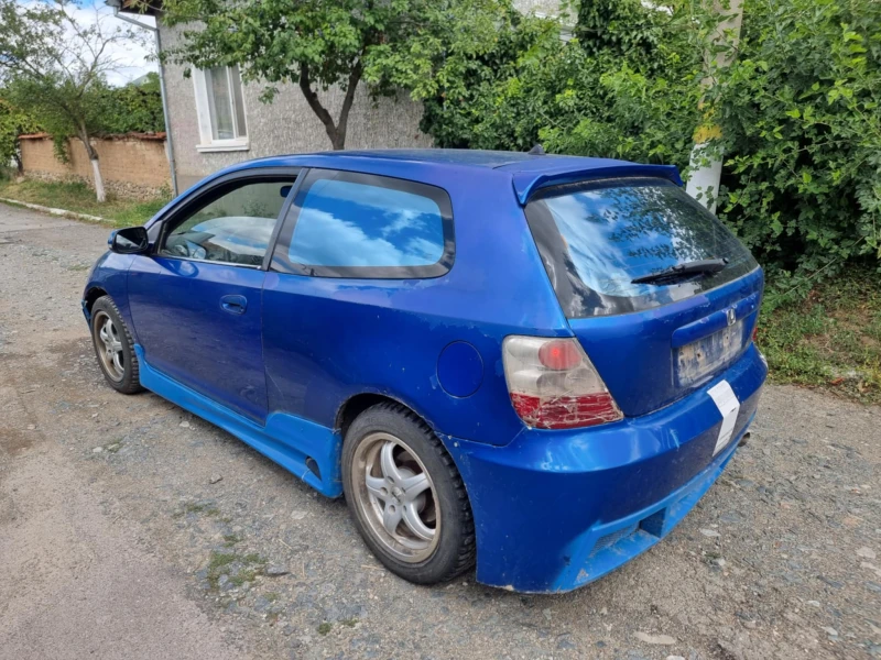 Honda Civic 1.6 16V Фейс/1.7CDTI, снимка 10 - Автомобили и джипове - 51899563