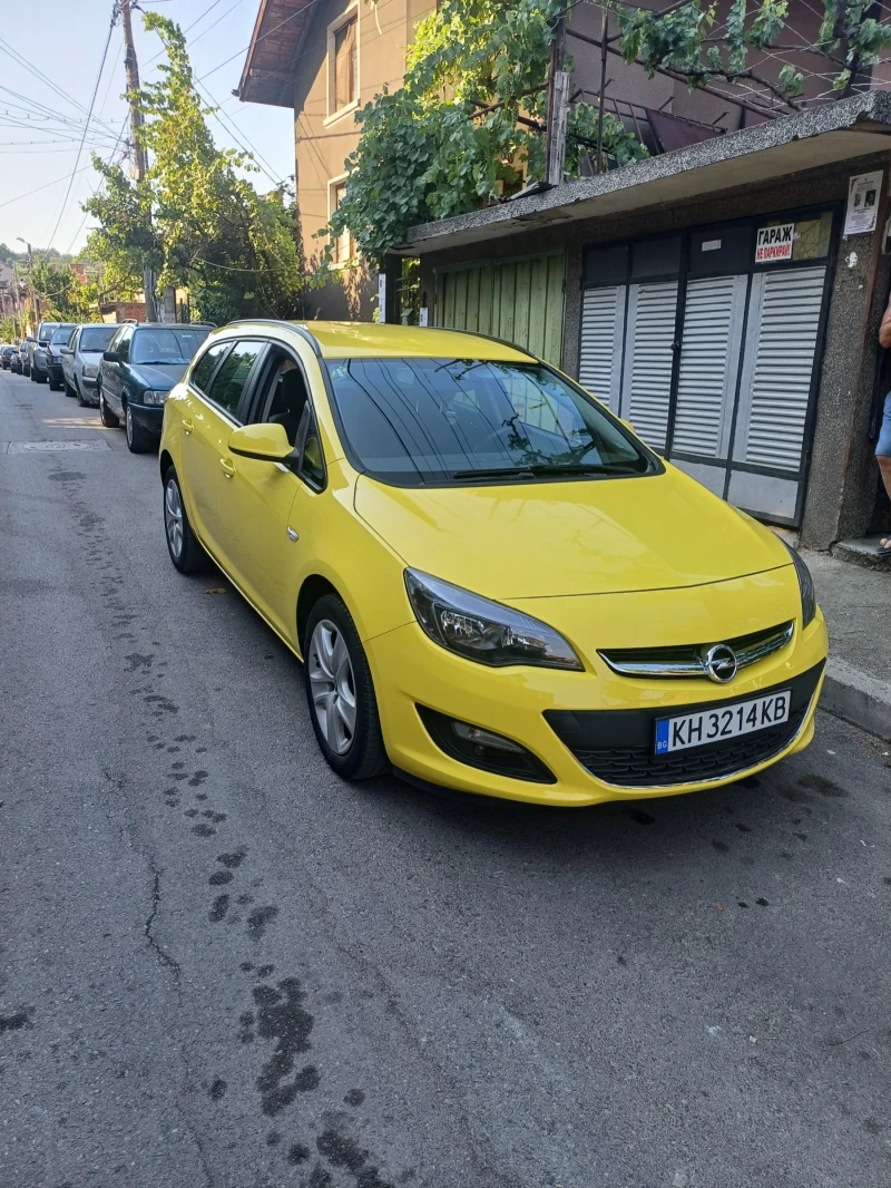 Opel Astra, снимка 4 - Автомобили и джипове - 52740850