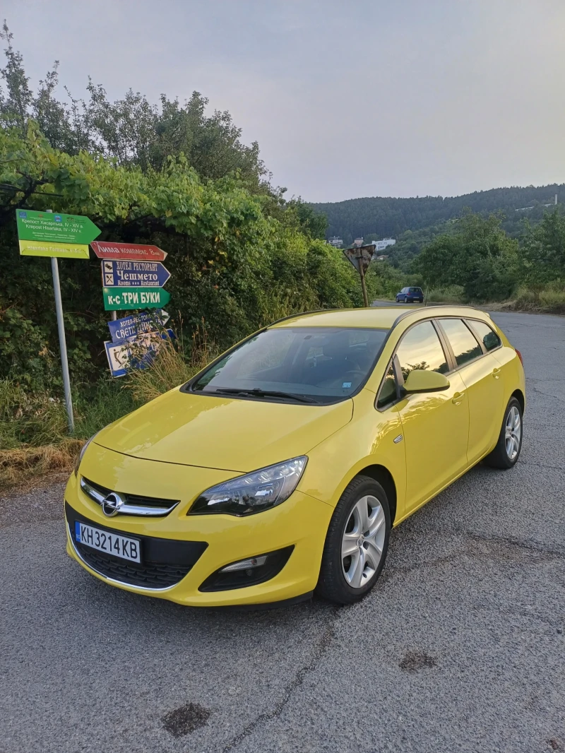 Opel Astra, снимка 6 - Автомобили и джипове - 52740850
