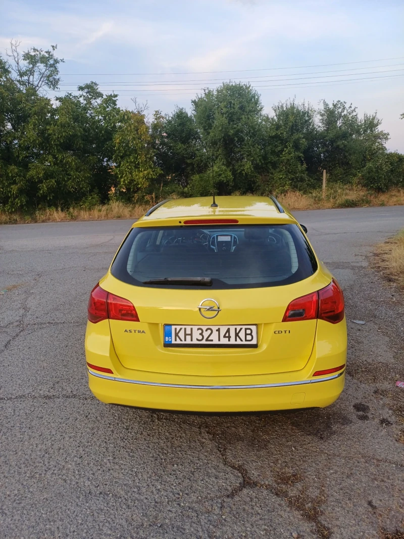 Opel Astra, снимка 7 - Автомобили и джипове - 52740850
