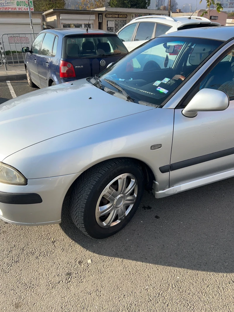 Mitsubishi Carisma, снимка 3 - Автомобили и джипове - 53015599