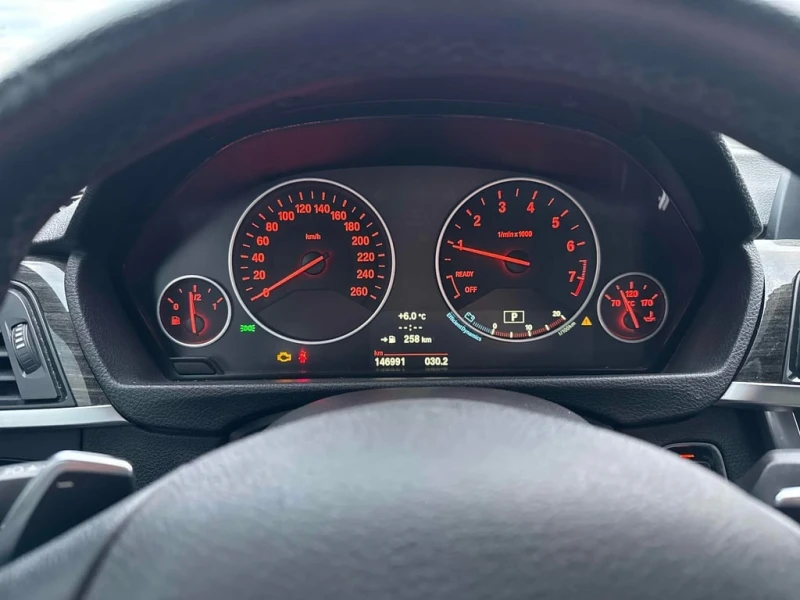 BMW 335 * 335i xDrive * CARFAX * БЕЗ ПЪРВОНАЧАЛНА ВНОСКА, снимка 8 - Автомобили и джипове - 53113182