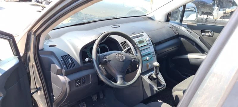 Toyota Corolla verso 2.0 d4d 5 ск. , снимка 5 - Автомобили и джипове - 33764706