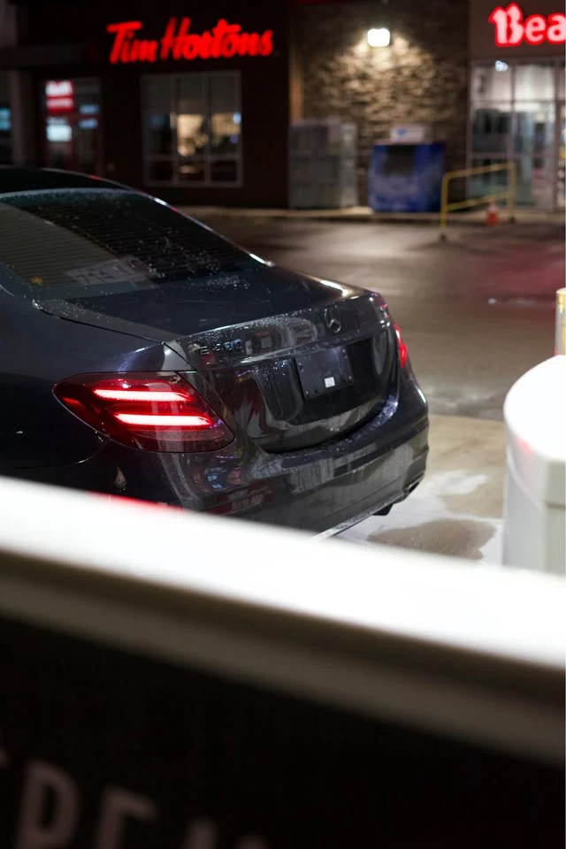 Mercedes-Benz E 400 * CARFAX * БЕЗ ПЪРВОНАЧАЛНА ВНОСКА - изображение 6