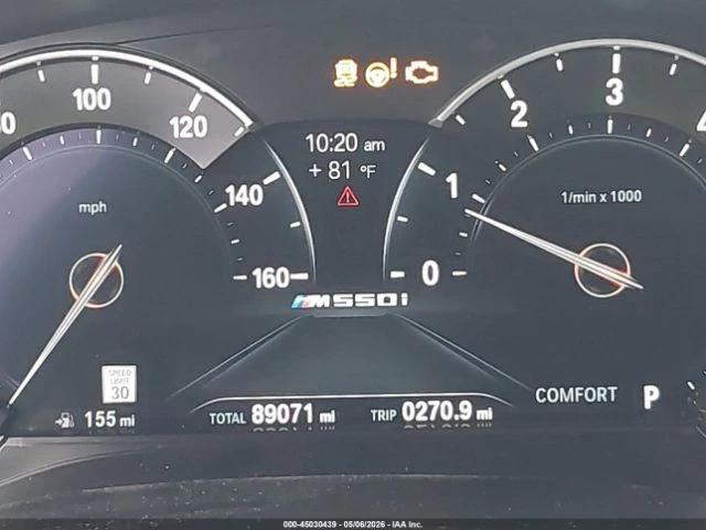 BMW 550 * M550i* XDRIVE* КОЖА* ПОДГРЕВ* ШИБИДАХ* HEAD-UP* , снимка 6 - Автомобили и джипове - 55131135