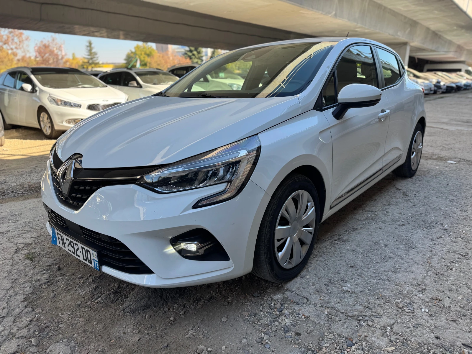 Renault Clio 1.5DCI-85-NAVI-6ск-EURO6 - изображение 2