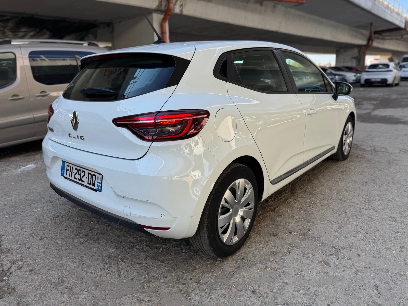 Renault Clio 1.5DCI-85-NAVI-6ск-EURO6 - изображение 4