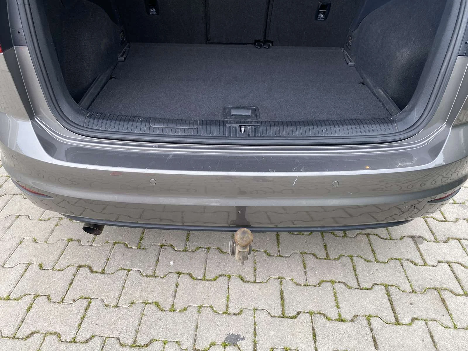 VW Sportsvan 1.6 tdi - изображение 8