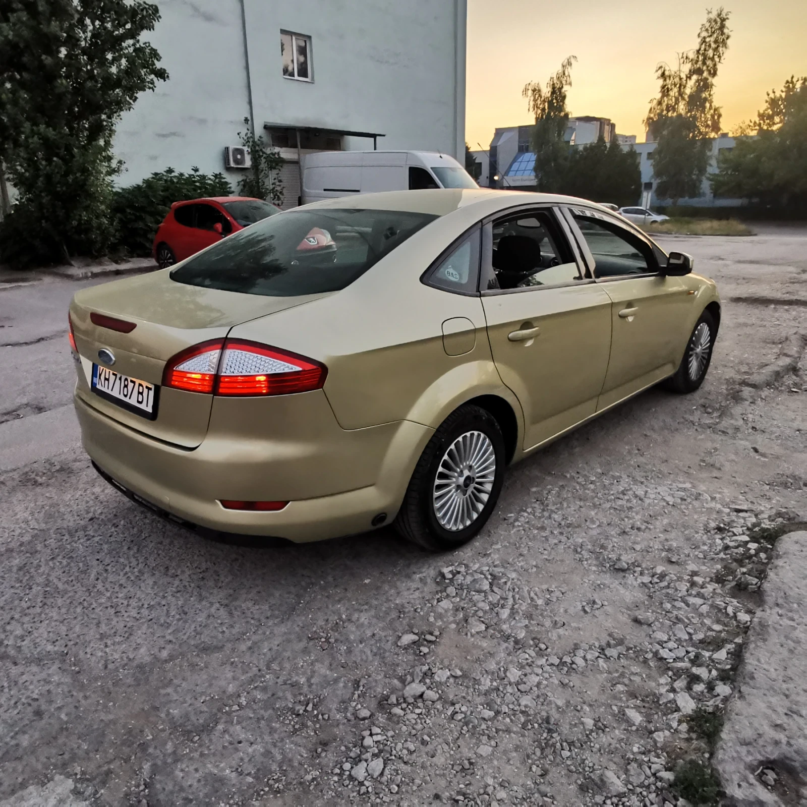 Ford Mondeo  - изображение 6