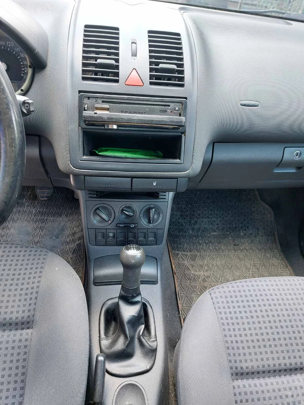 VW Polo 1.9сди - изображение 5