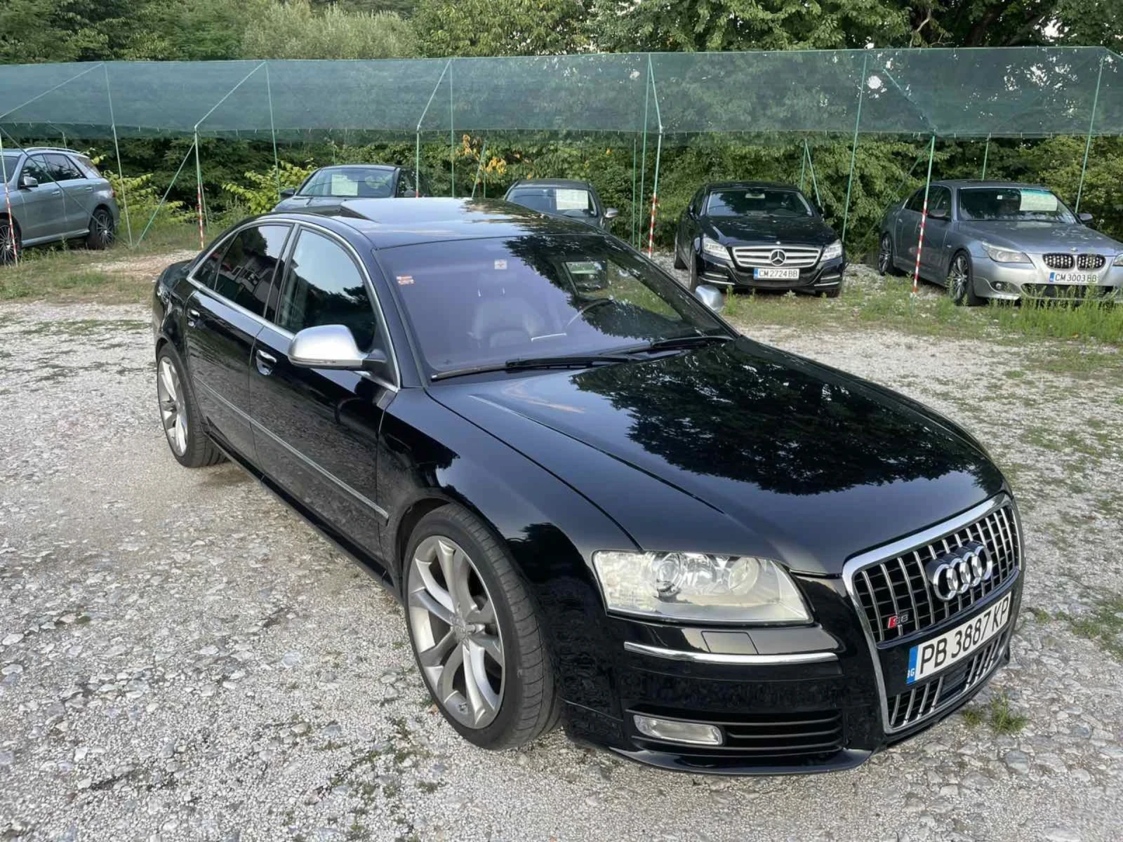 Audi A8 S8 - изображение 2