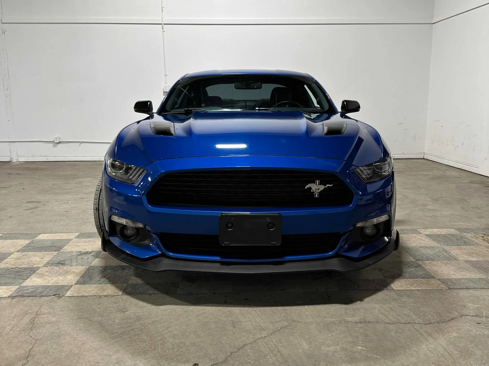 Ford Mustang GT * * CALIFORNIA * * CARFAX * * АВТО КРЕДИТ * *  - изображение 3