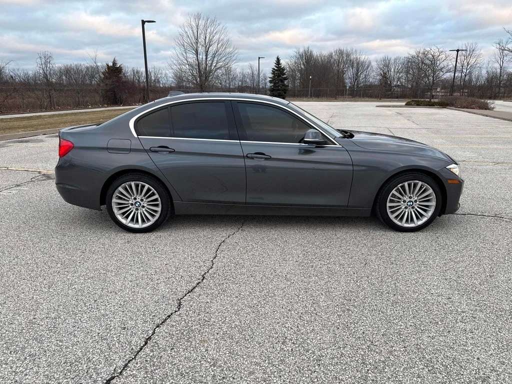 BMW 335 * 335i xDrive * CARFAX * БЕЗ ПЪРВОНАЧАЛНА ВНОСКА - изображение 3