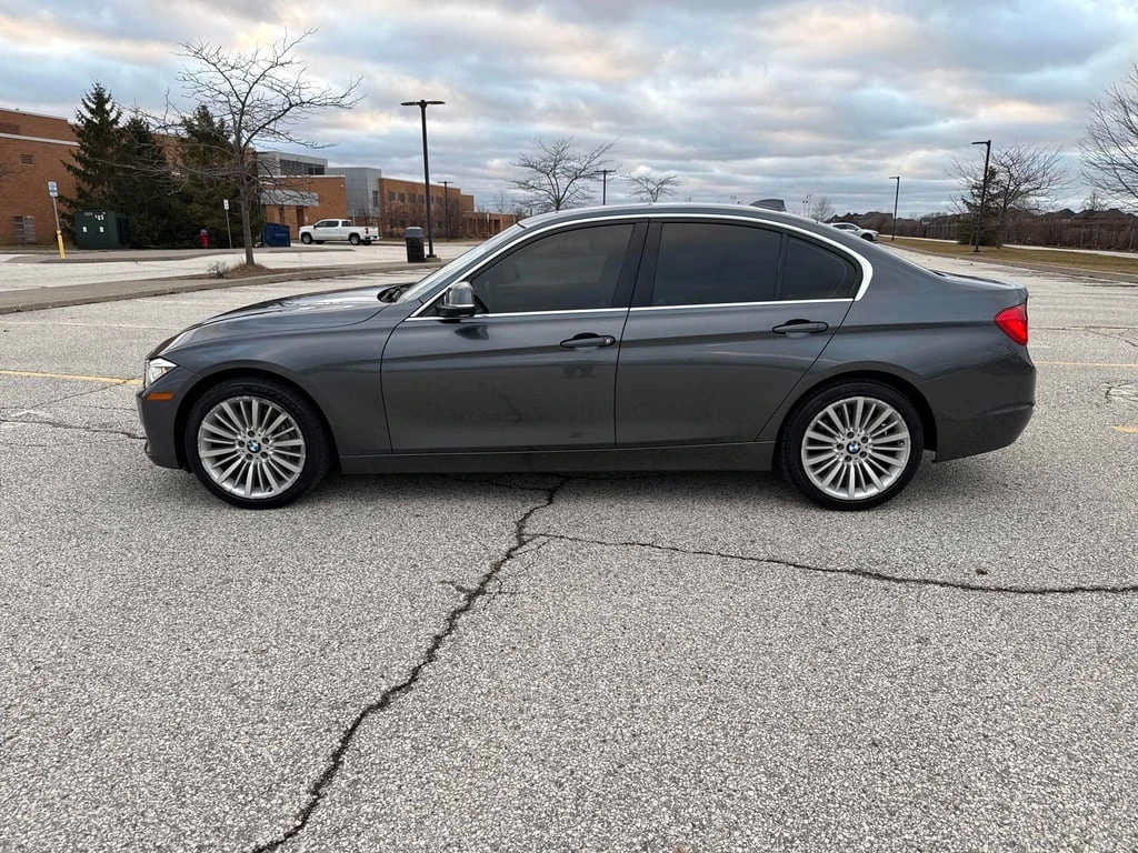 BMW 335 * 335i xDrive * CARFAX * БЕЗ ПЪРВОНАЧАЛНА ВНОСКА - изображение 2