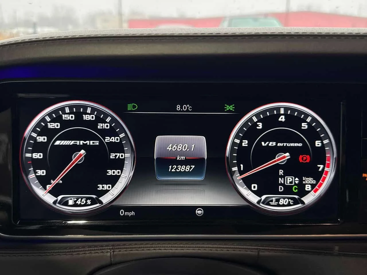 Mercedes-Benz S 63 AMG 4MATIC * / DISTRONIC * ОБДУХВАНЕ * МОНИТОРИ , снимка 8 - Автомобили и джипове - 53958956