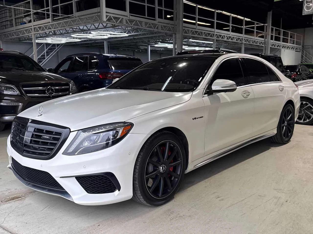 Mercedes-Benz S 63 AMG 4MATIC * / DISTRONIC * ОБДУХВАНЕ * МОНИТОРИ  | Auto.bg — изображение 1