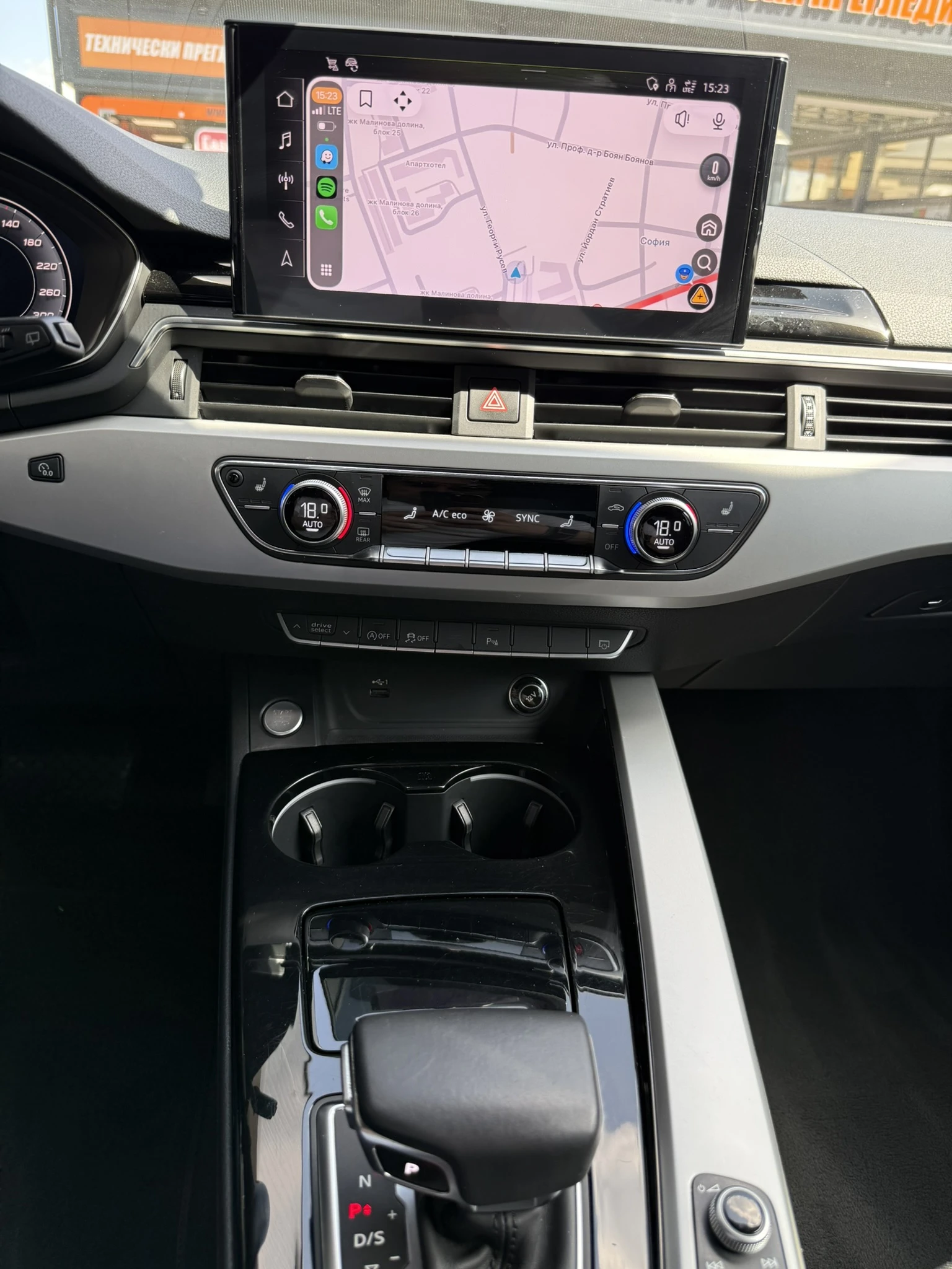 Audi A4 B9 Avant Facelift, снимка 8 - Автомобили и джипове - 54302554