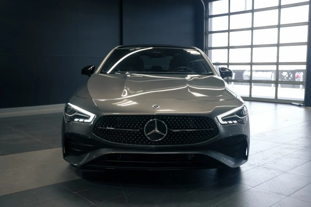 Mercedes-Benz CLA 250 4MATIC* AвтоКредит * (ЦЕНА ДО БГ), снимка 2 - Автомобили и джипове - 54429436
