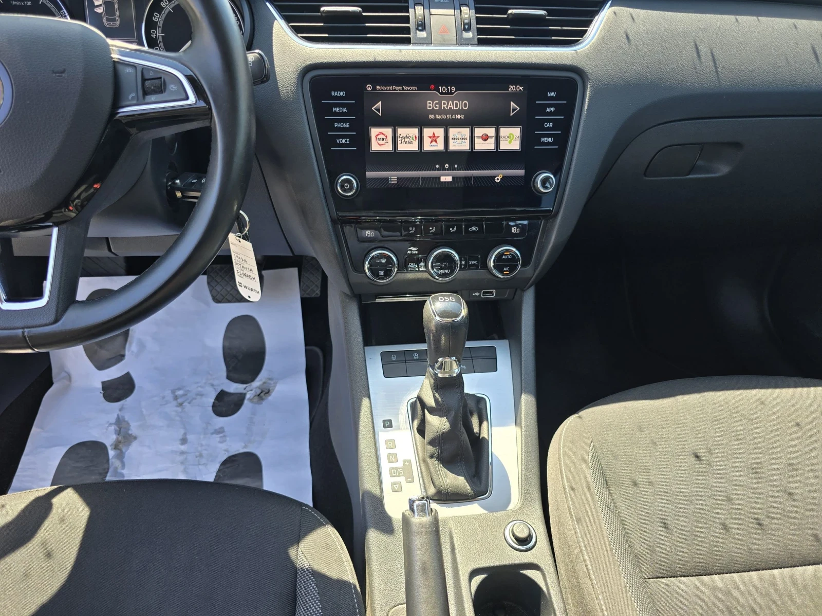 Skoda Octavia 1.4 G-TEC METAН, снимка 12 - Автомобили и джипове - 54846816