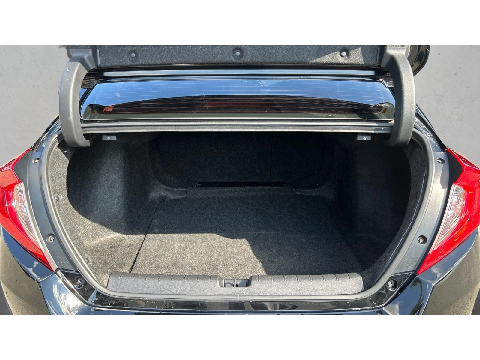 Honda Civic 1.6 i-DTEC, Месечна вноска от 268  , снимка 10 - Автомобили и джипове - 55401859
