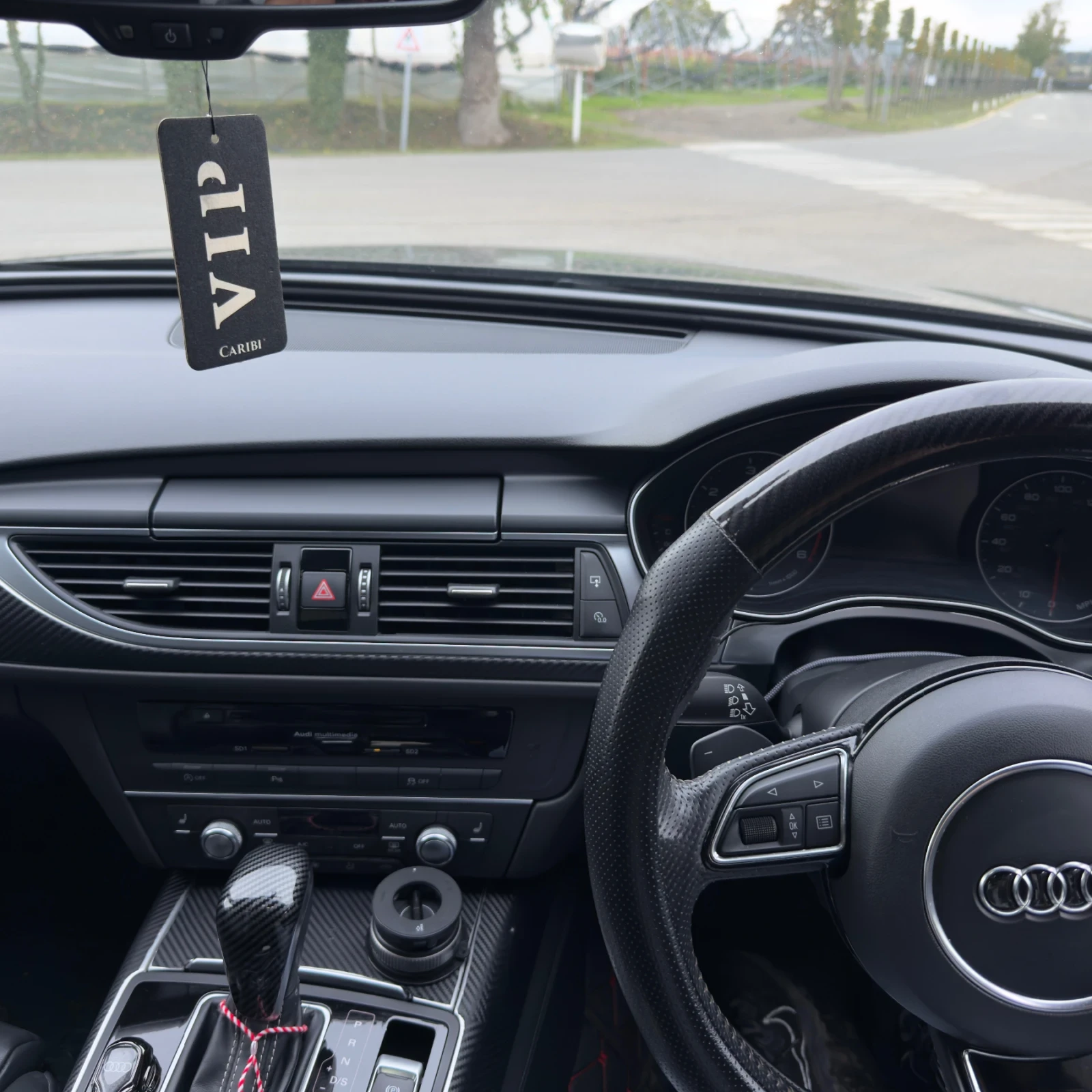 Audi A6, снимка 8 - Автомобили и джипове - 55404630