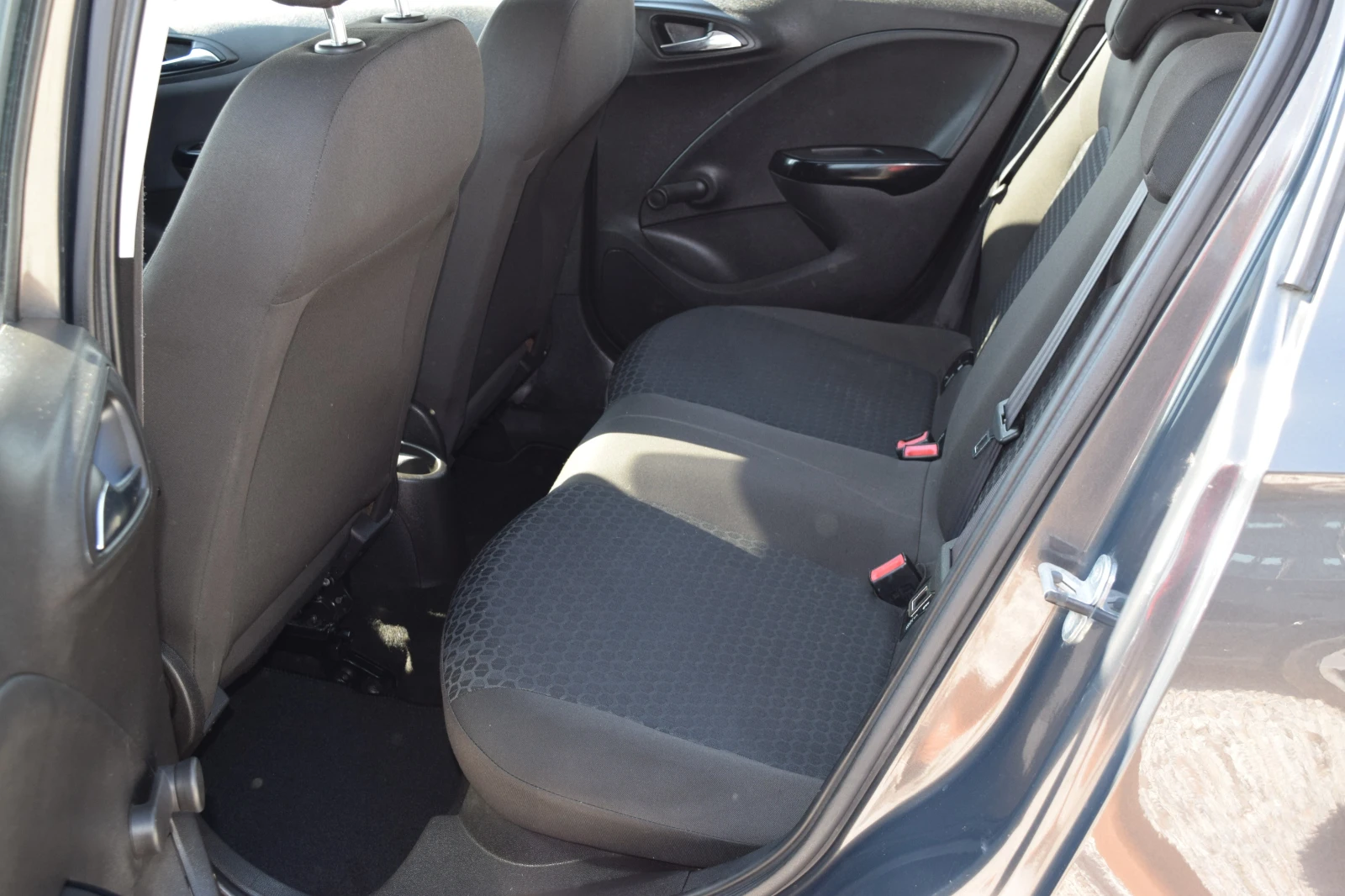 Opel Corsa 1.4i Газ* 90kc, снимка 14 - Автомобили и джипове - 55797900