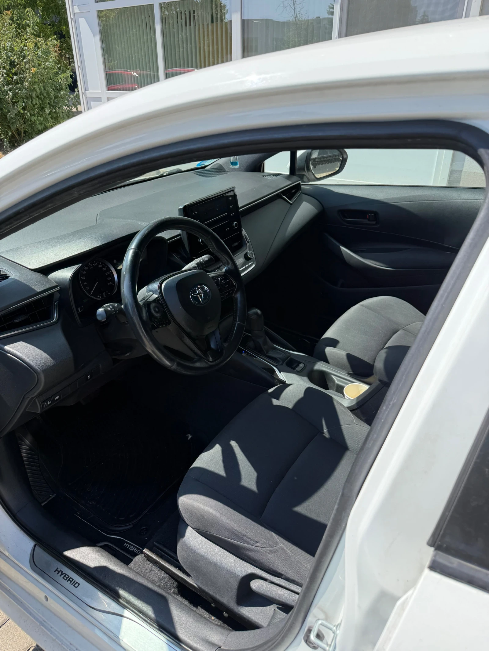 Toyota Corolla 1.8, снимка 9 - Автомобили и джипове - 55930589