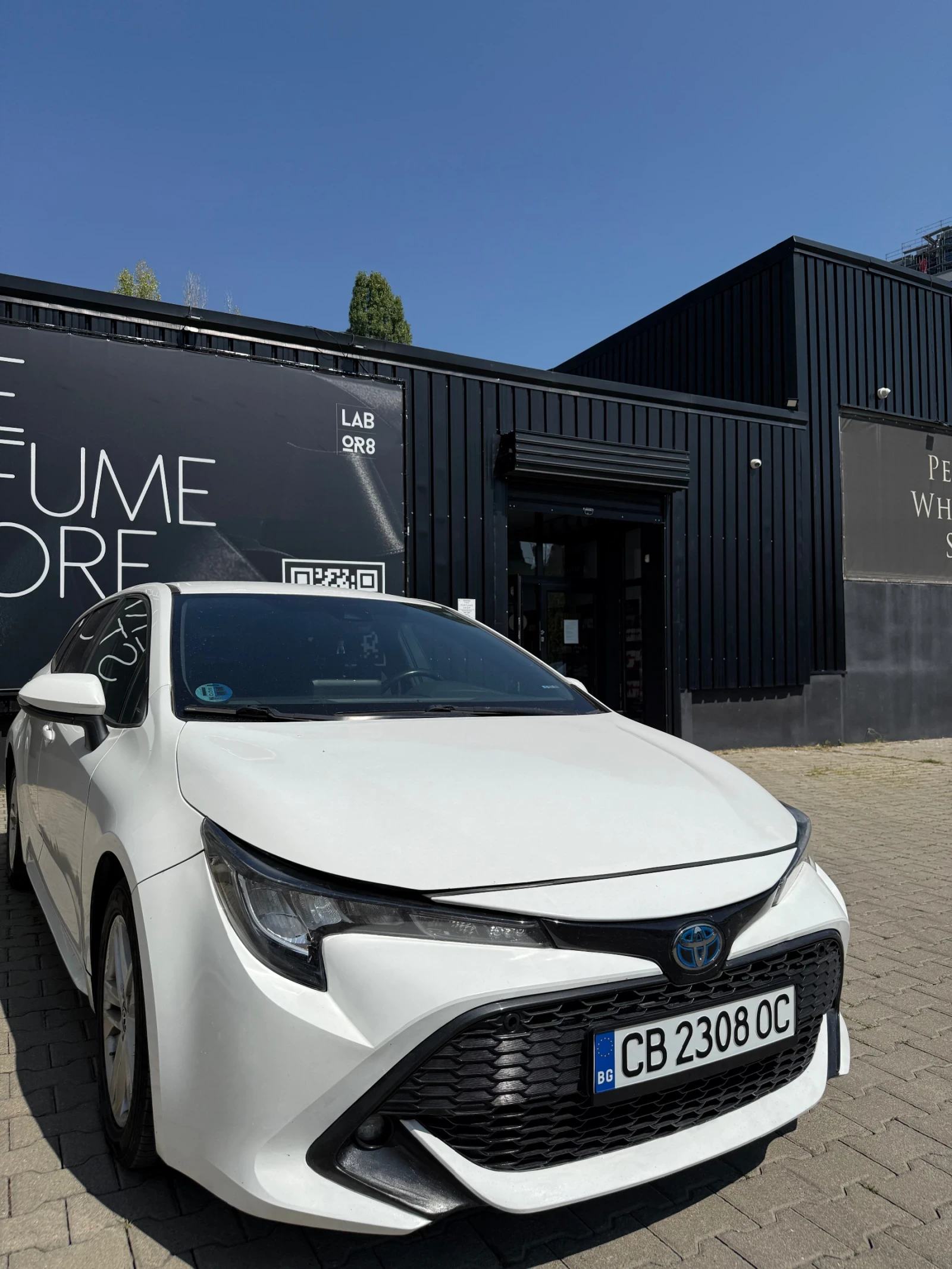 Toyota Corolla 1.8, снимка 4 - Автомобили и джипове - 55930589