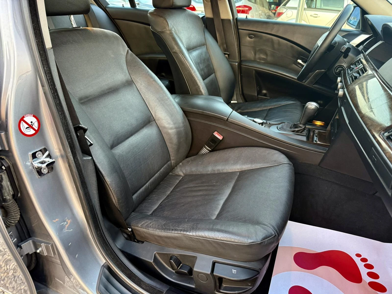 BMW 530 3.0D 218kc АВТОМАТ КОЖА, снимка 13 - Автомобили и джипове - 56015640