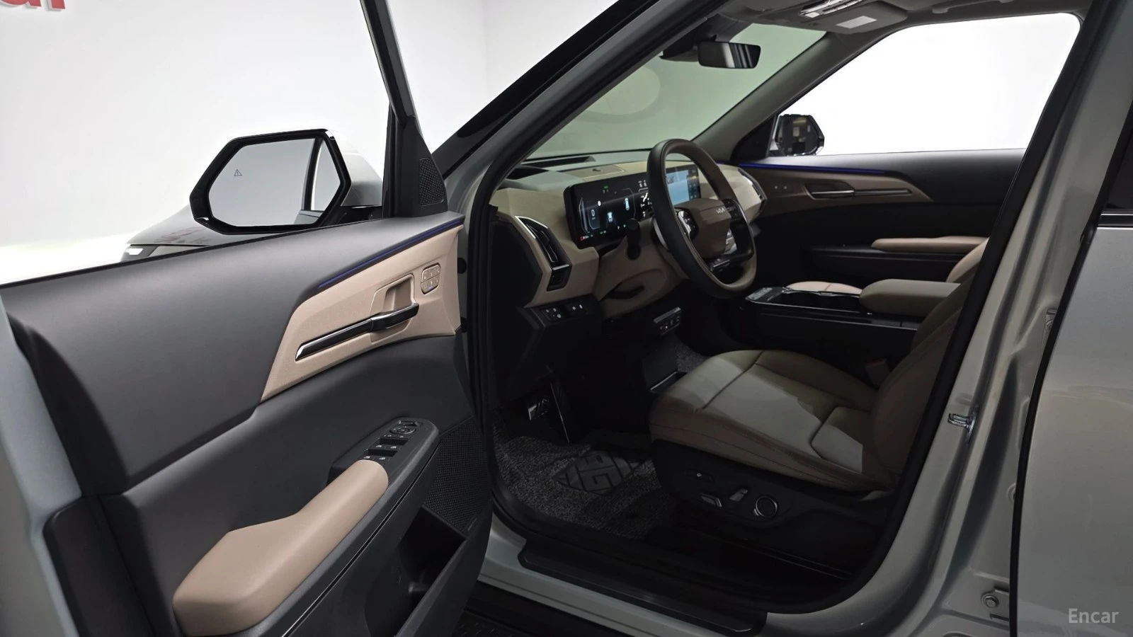 Kia EV5 EARTH FWD | 218HP| PANO| 360| HK| ACC, снимка 8 - Автомобили и джипове - 56115101