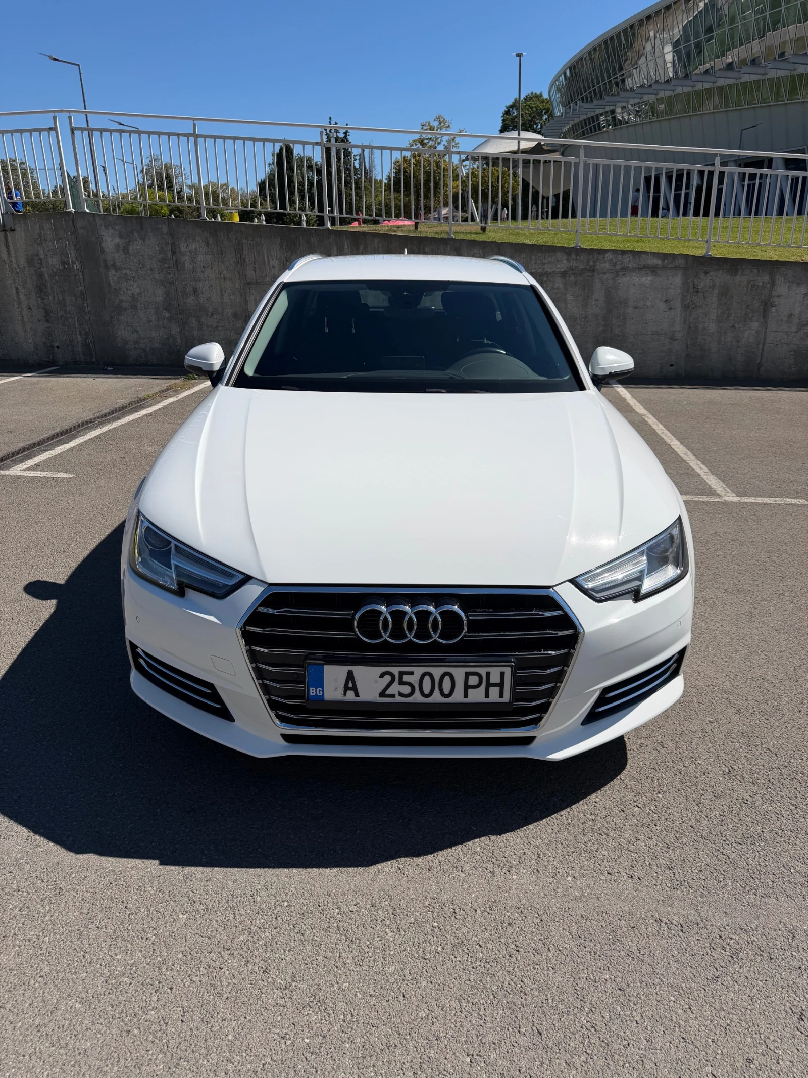 Audi A4, снимка 2 - Автомобили и джипове - 56120329