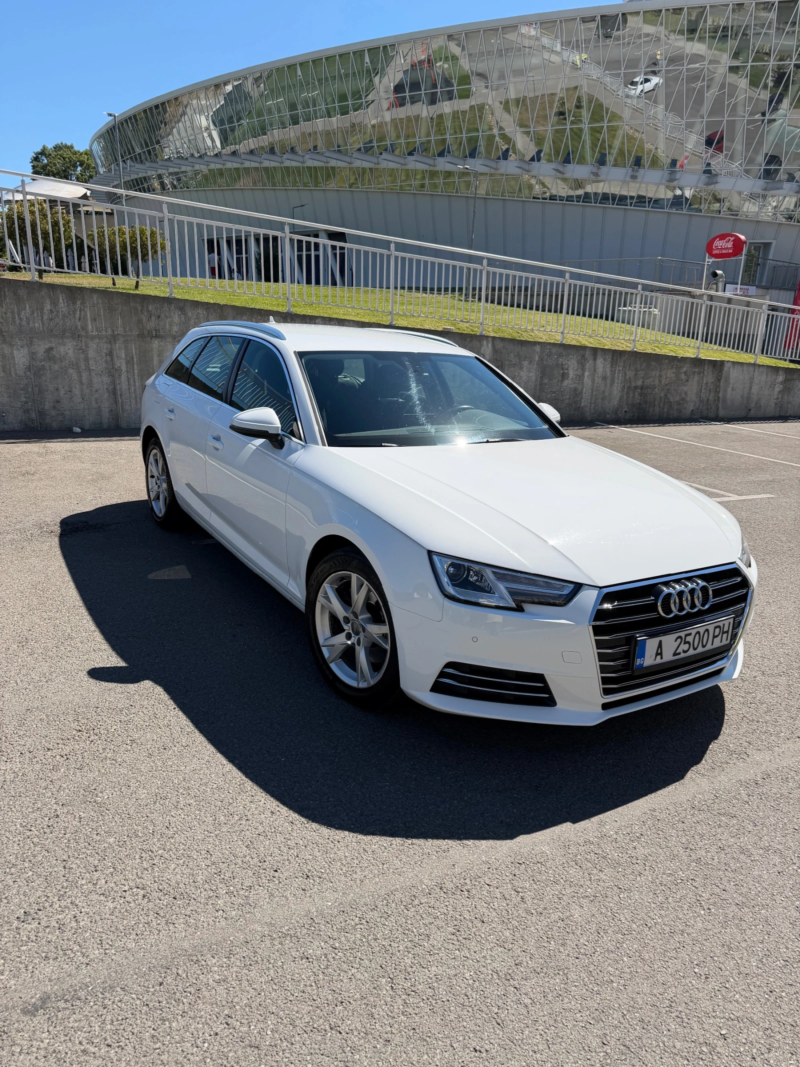 Audi A4, снимка 3 - Автомобили и джипове - 56120329