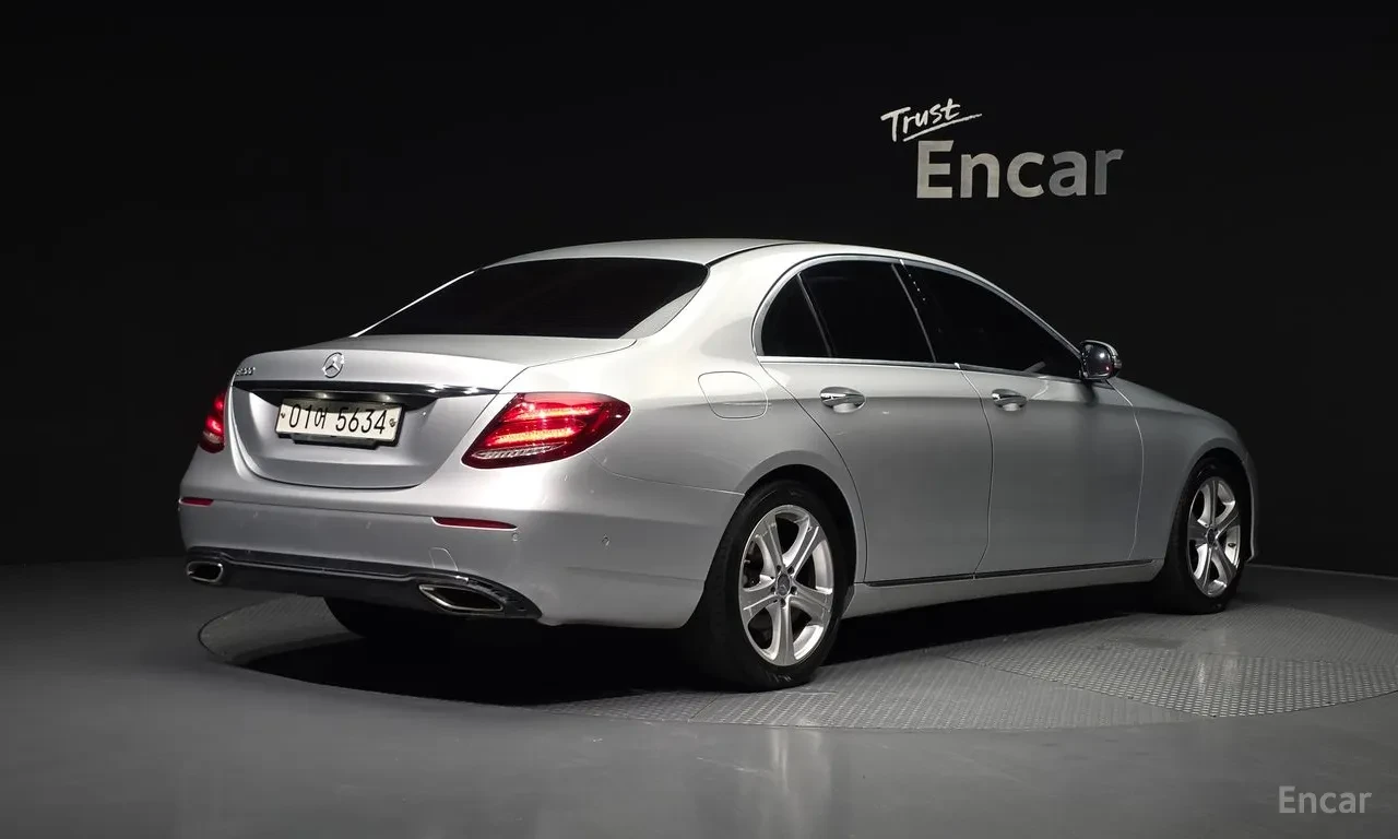 Mercedes-Benz E 200 ��������* ���-��* �������* ������ ����*  | Mobile.bg � ����������� 3
