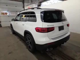 Mercedes-Benz GLB 250 4MATIC* DISTRONIC* AMBIENTNO* PANO*  | Auto.bg — изображение 4