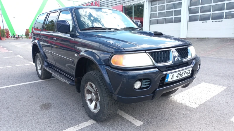 Mitsubishi Pajero sport, снимка 3 - Автомобили и джипове - 48029367